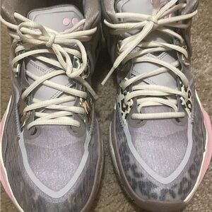 Nike Men's Kyrie infinity leopard camo